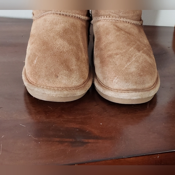 BearPaw Evangeline Youth Brown Suede Boot Size 3 - Picture 4 of 11